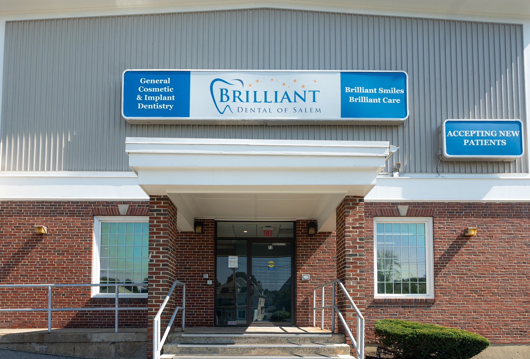 Exterior of the Brilliant Dental of Salem office on Loring Avenue